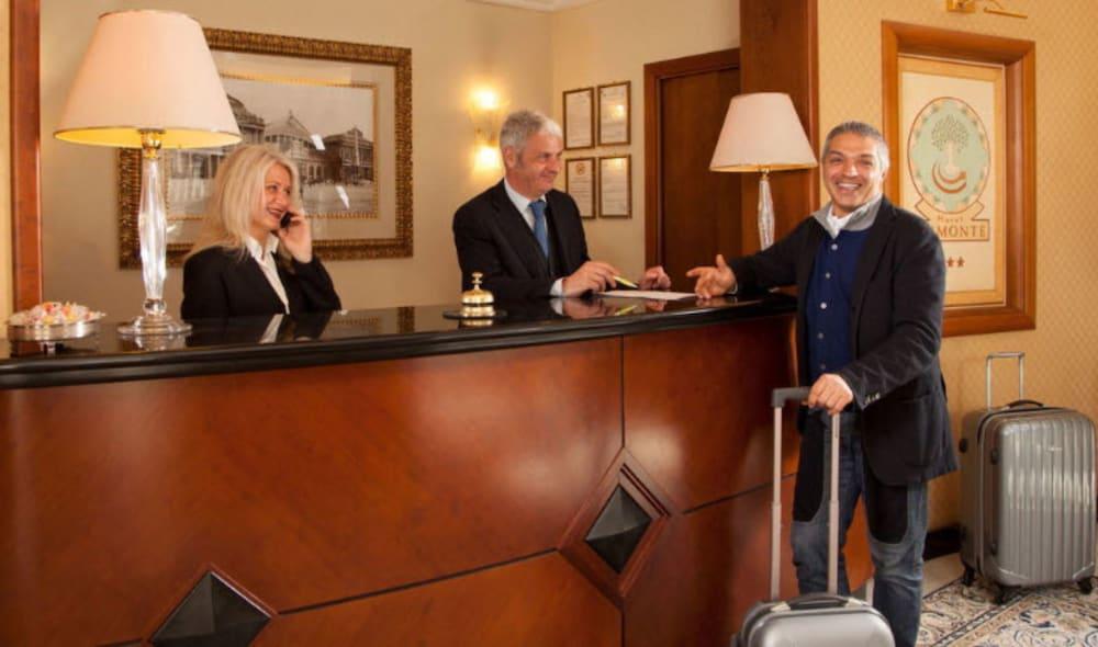 Hotel Piemonte Рим Екстериор снимка