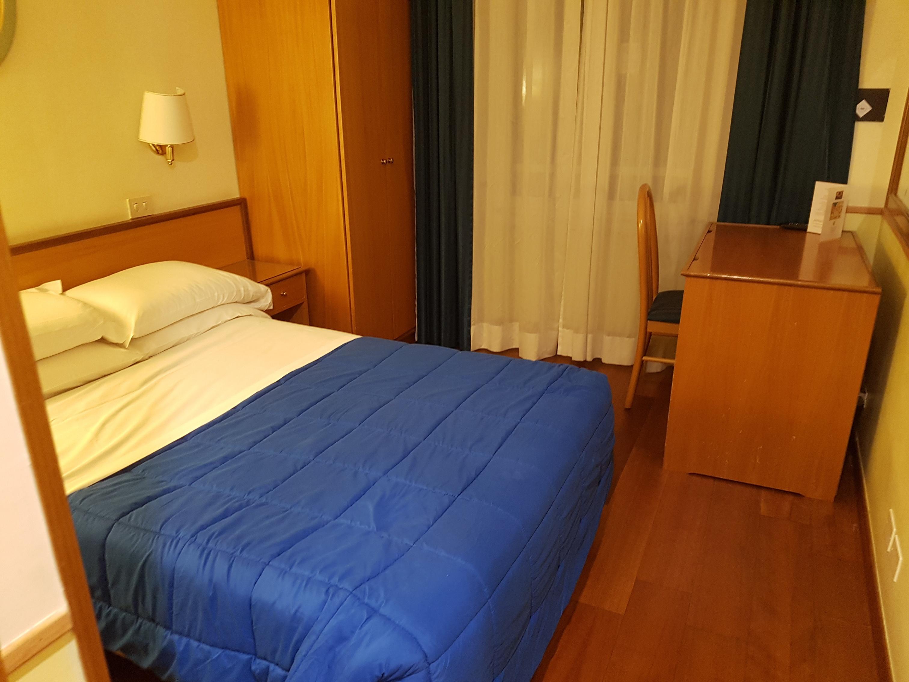 Hotel Piemonte Рим Екстериор снимка