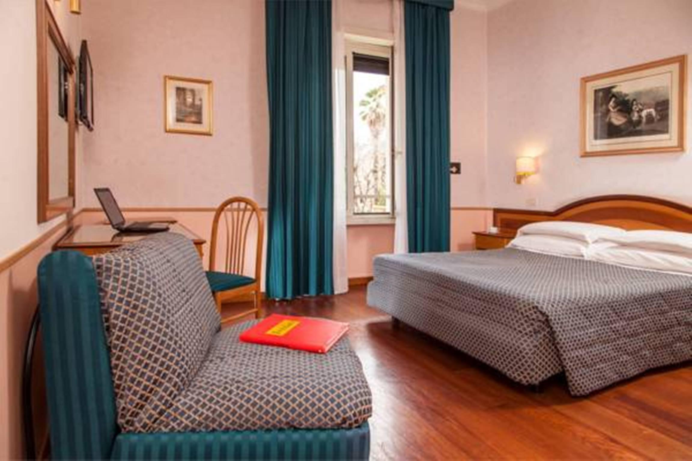 Hotel Piemonte Рим Екстериор снимка