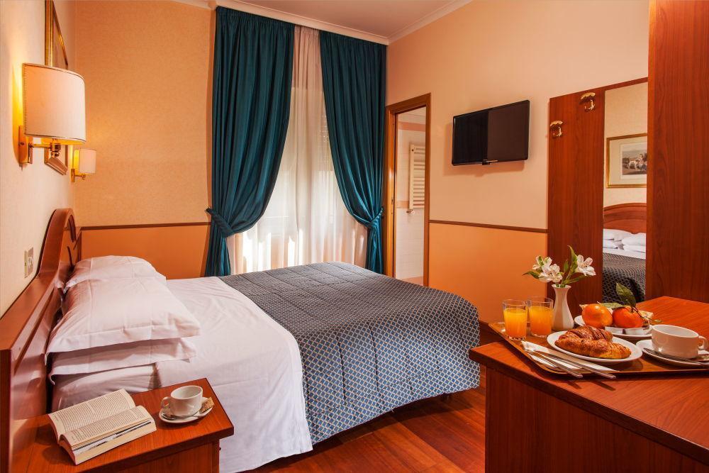 Hotel Piemonte Рим Екстериор снимка